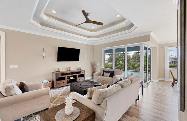 831 e 5th st - Foto 1