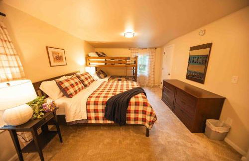 Creekside Cottage at Saegertown - Foto 59