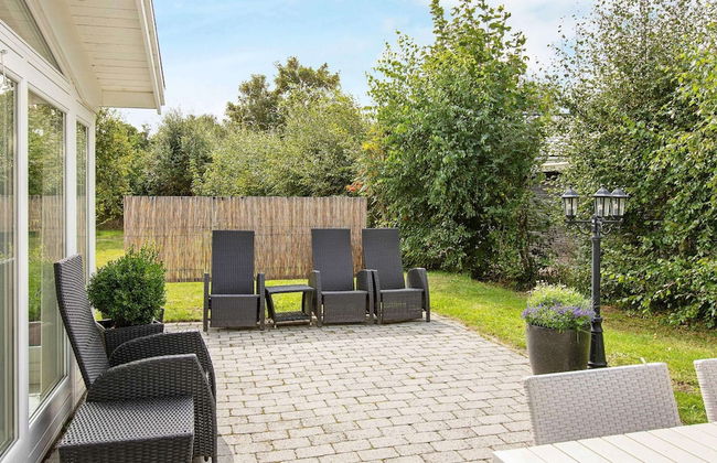 6 Person Holiday Home in Hojby - Photo 19