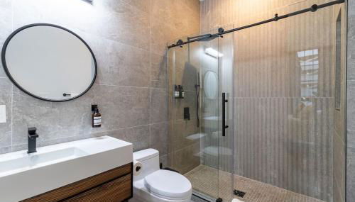 Thena Hotel - Cozy Studio - Photo 4, towels, Shower