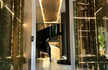 Iconyc House of Charlie - Foto 24