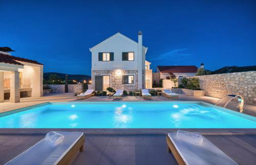 Villa Lovorika - Padel, Cageball, Basketball & Heated Pool - Foto 47