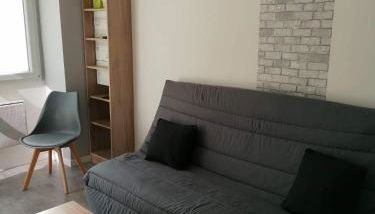 Charmant F2 - Photo 2