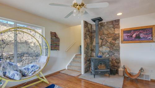 Alton Cabin with Deck about 2 Mi to Dixie Natl Forest! - Foto 5