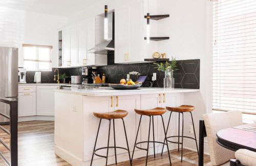 Lux Newly Remodeled DT, Patio, Fully Stocked 5Bd, 3Ba - Foto 3