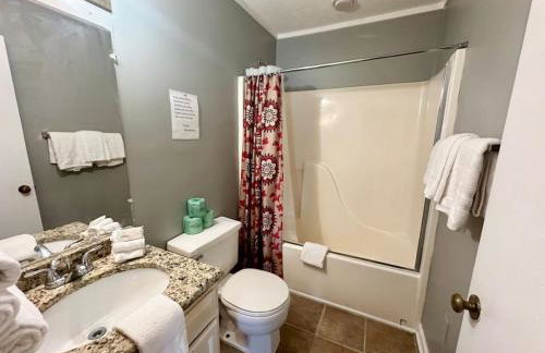 Cottage 9-Lees Ford Marina - Photo 3