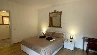 Rustic Apartment -100mt from BerninaExpress - Foto 3, furniture, towels