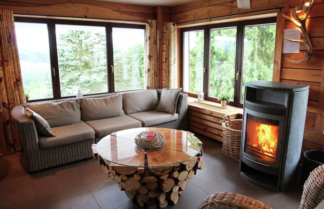 Luxurious Holiday Home in Stoumont With Pool & Bar - Foto 1