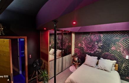 AKA LOVE ROOM - Foto 15
