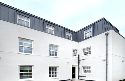 Eton, Windsor - 1 Bedroom Ground Floor Apartment - Parking - Foto 9