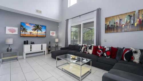 Fully Refurbished Vacation Home with South Facing Pool and Spa with Lake View in Quiet Community Nr Disney - Foto 3