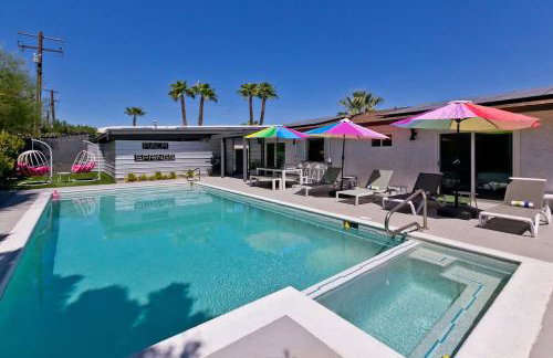 Quintessential Family Palm Springs Salt Pool Spa Casita - Foto 47
