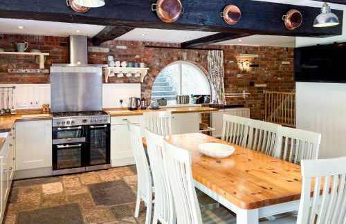 Greenwood Grange - Photo 59