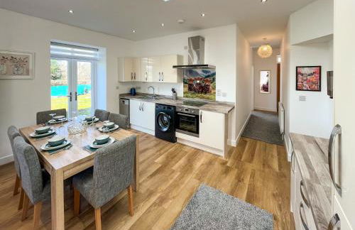 North Lodge - Photo 6