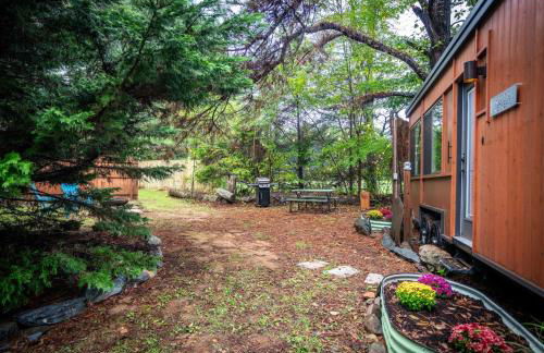 Serene Blue Ridge Mountain Stay in Luxe Tiny Home - Foto 40