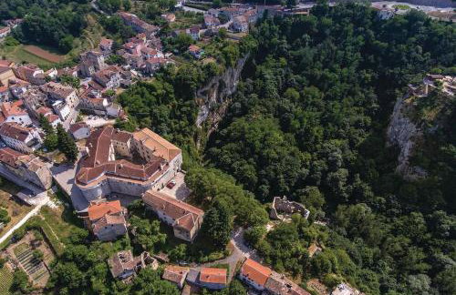 Home story - Photo 17