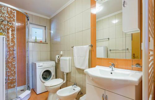 Comfortable apartment in Cerovlje with pool - Foto 27