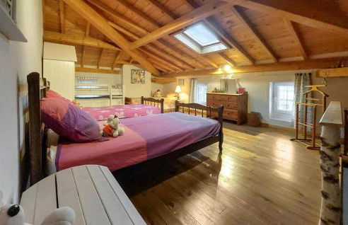 2 Bedroom Awesome Home In Bas-En-Basset - Foto 18