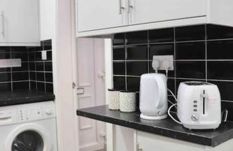 Contemporary & Stylish House . FREE Parking - Foto 29