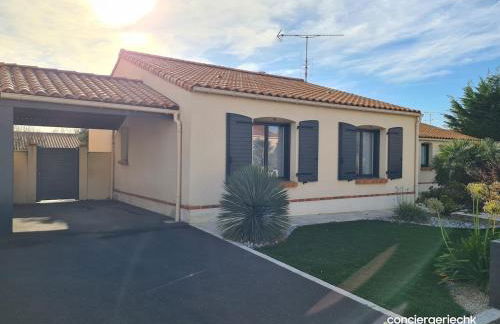 Le Donjon charmant gîte avec jardin et terrasse proche du Puy duFou - Photo 44