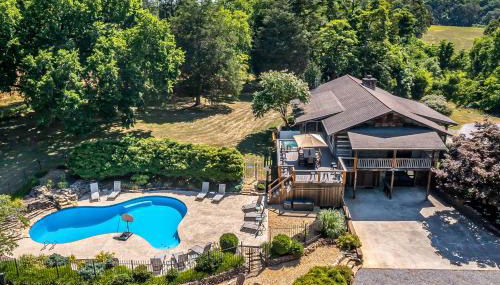 Spacious Serene Cabin Sleep 14 Pool Hot Tub Games - Foto 4