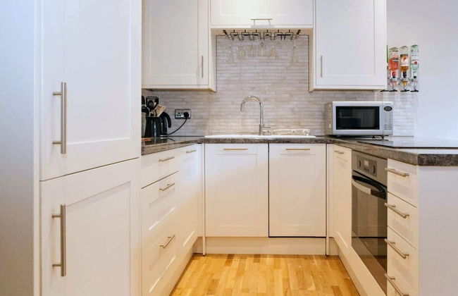 Cosy 1-bedroom Apartment - Putney High Street - Foto 4