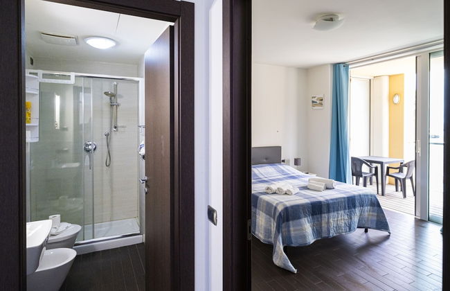 Sunny See Docklands Savona by Wonderful Italy - Foto 12