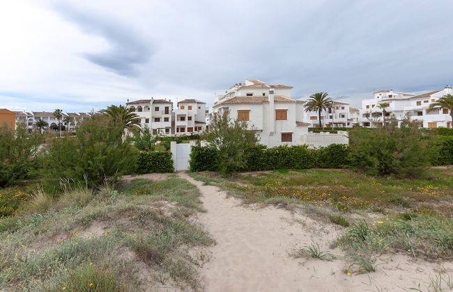 Secreto in Oliva With 3 Bedrooms and 1 Bathrooms - Foto 25