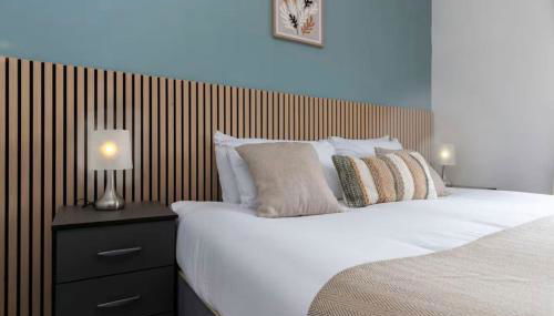 DiscountsContractorsWIFIFree ParkingSmart TV - Foto 3, Other