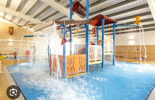 Static Caravan on the Jurassic Coast at Freshwater Beach Holiday Park - Photo 43