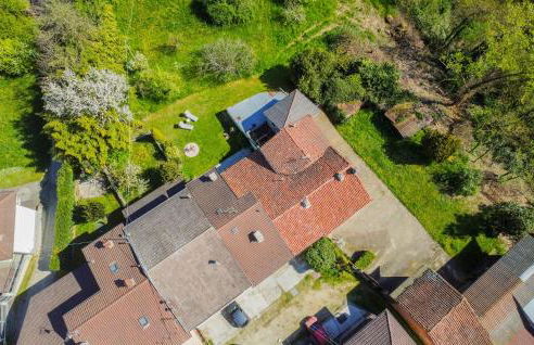 Gorgeous Home In Ferrere With Kitchen - Foto 38