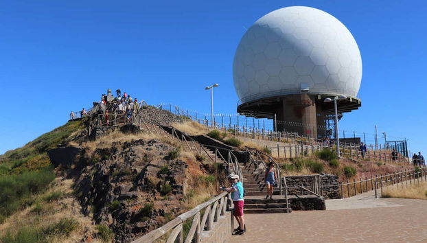 Tour de 4x4 por Santana, Pico do Areeiro e Ponta de São Lourenço - Foto 2