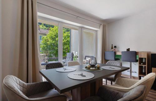 Lopezan home and living - Photo 19