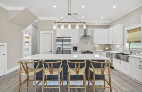 Beach Haven - Brand New Home - Private Pool- Just 300 Feet From The Beach! - Foto 4