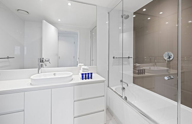 Pool and Ocean Views at the H-Residences - Foto 20