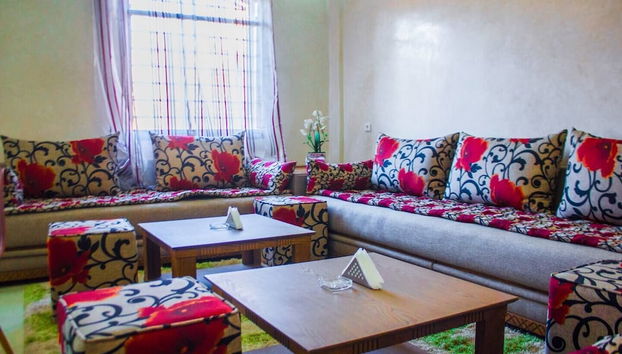 Résidence Issounane 1ère Catégorie - Foto 2, Zona de estar del vestíbulo