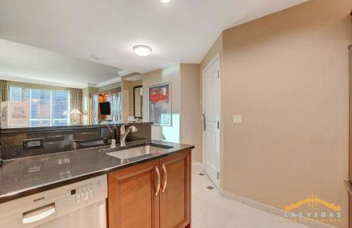 MGM Signature-17-801 1Br2Ba F1 Strip View Balcony - Foto 28