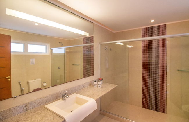 Maravilhosa Mansão em Frente à Praia - Foto 29