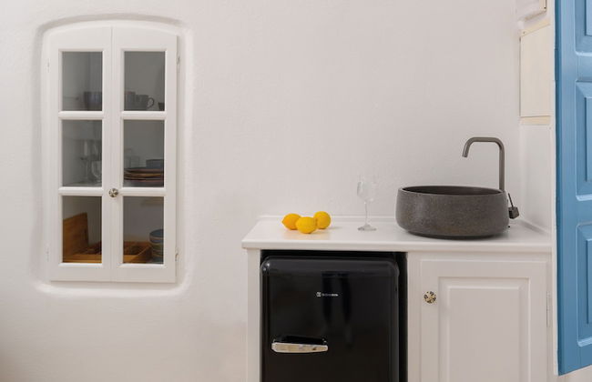 Nano Oia Villas - Photo 45