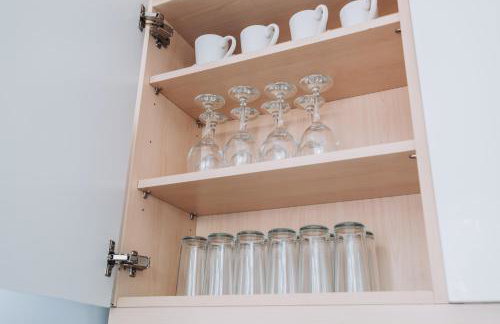 Modern & comfortable 4 bed house - Photo 35