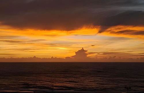 Flat à beira-mar com vista para a praia do meio - Foto 31