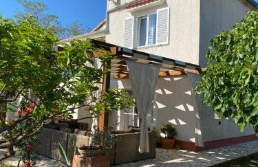 Beautiful island house Ugljan - Photo 5