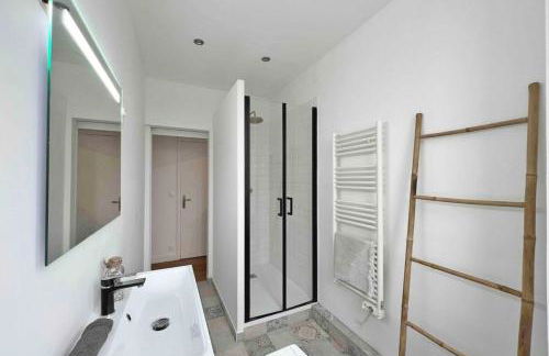 Fil de l'eau Grand T2 rénové - Commerces à pied - Foto 9