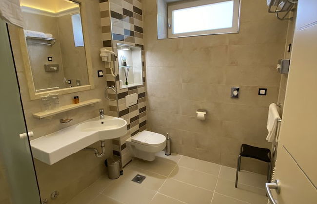 Integrated Hotel Arbia - Villa Magdalena - Foto 38