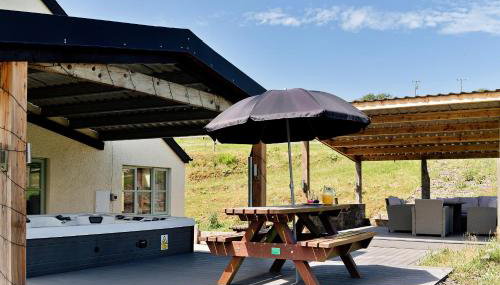 Finest Retreats - The Welsh Farmhouse - Foto 2