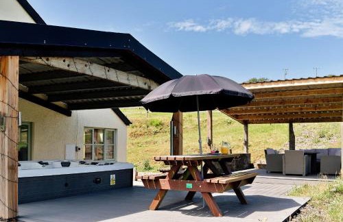 Finest Retreats - The Welsh Farmhouse - Foto 2