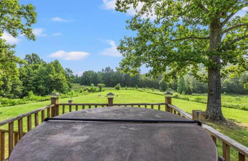 Heavenly Hideaway- Hot Tub, Firepit, Covered Patio - Foto 32