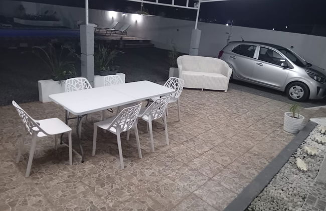 Villa Bella is 5 Mins From the Beach With Amazing Garden Overlooking the Pool - Foto 27