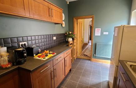 Druids Cottage a cosy 2 bedroom Cottage within a 5 minute drive from Cannock town centre - Foto 44