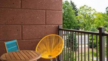 NEW HAPPY TRAIL 2BR CONDO CLOSE TO DOWNTOWN - Foto 5